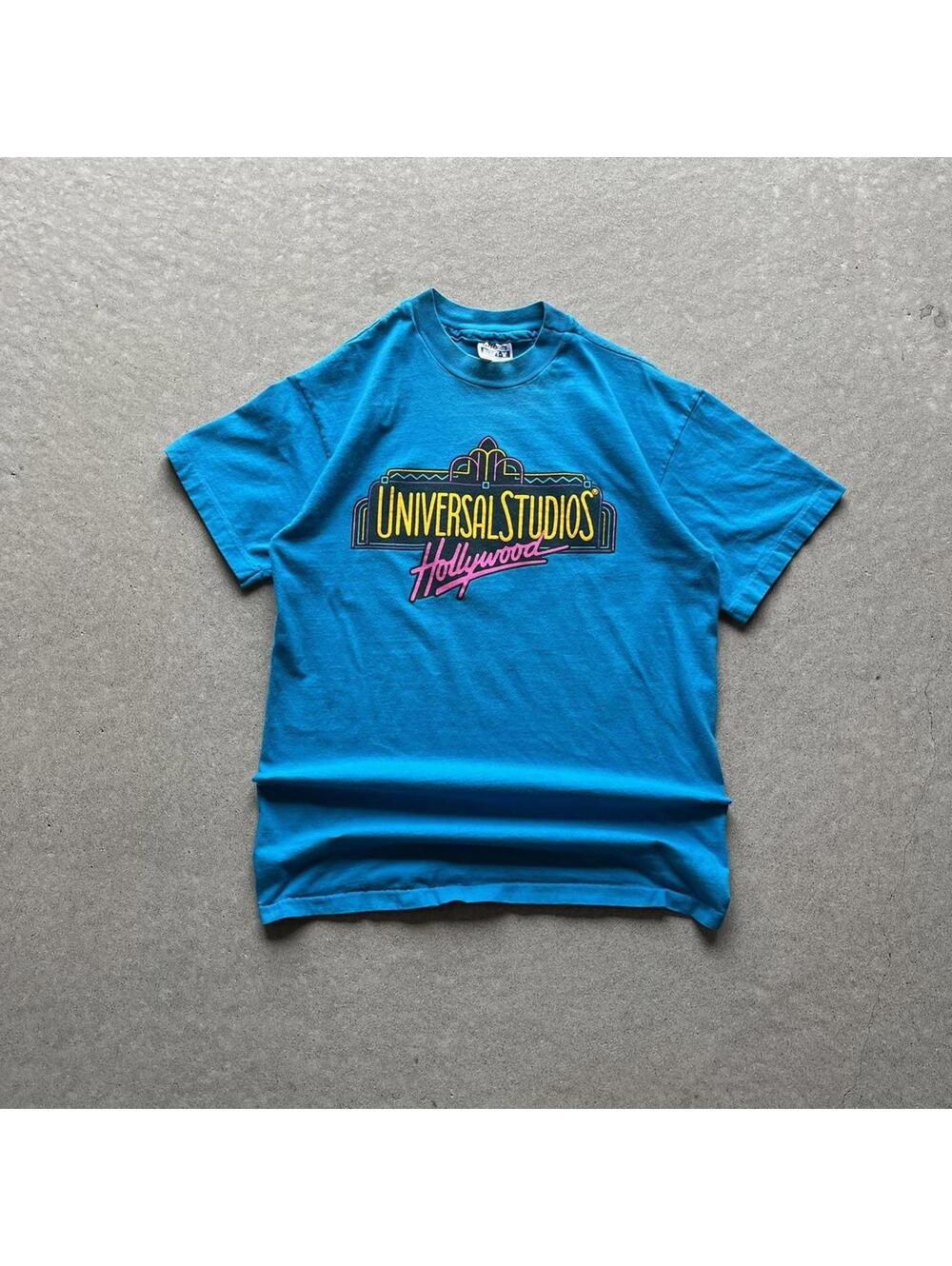 Vintage 80s Universal Studios Hollywood Graphic T-Shirt